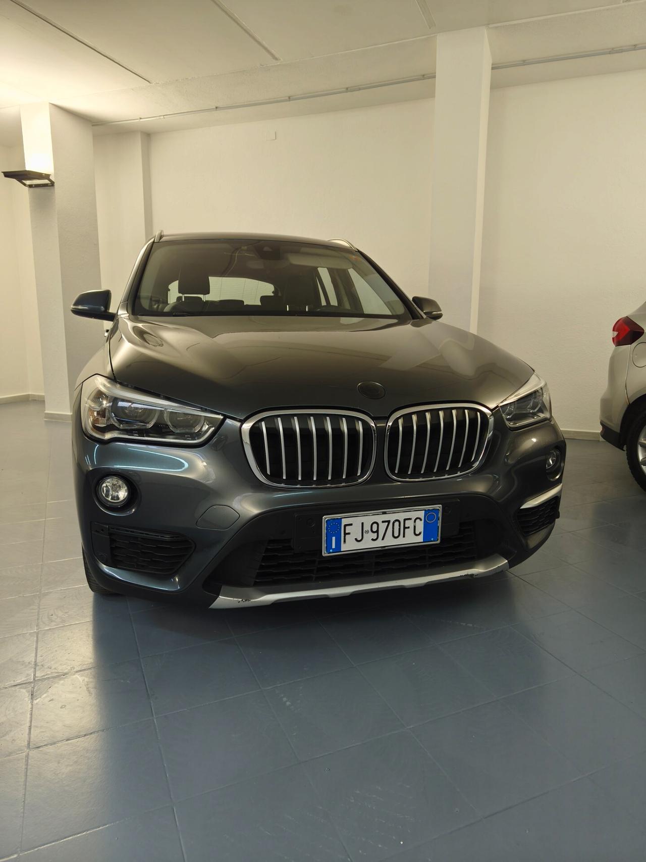 Bmw X1 sDrive18d xLine