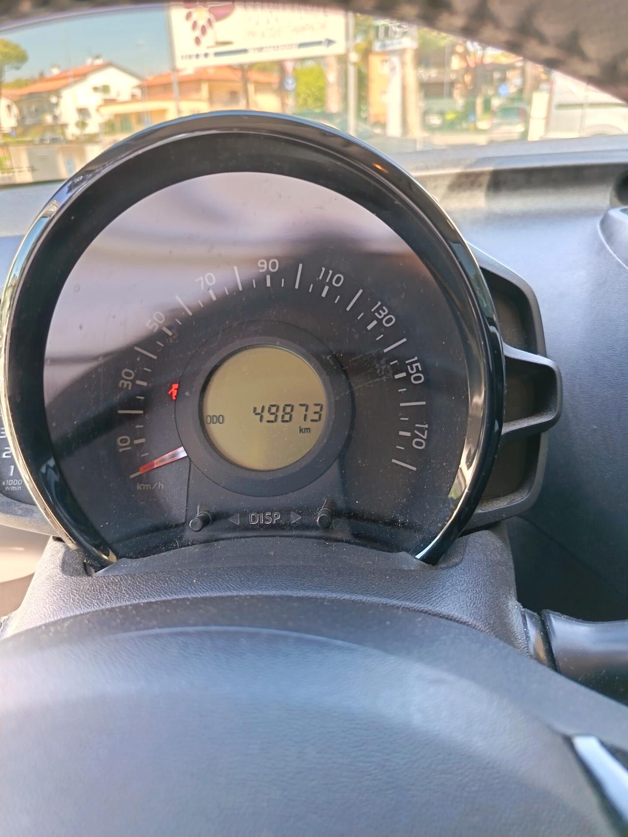 Toyota Aygo 1.0 VVT-i 69 CV 5 porte x-cool