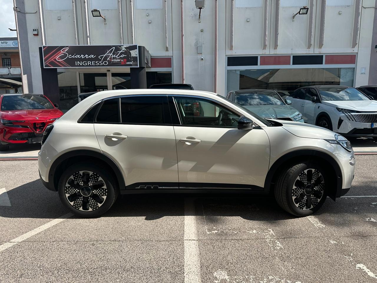 Fiat 600 Hybrid 110 CV DCT MHEV La Prima