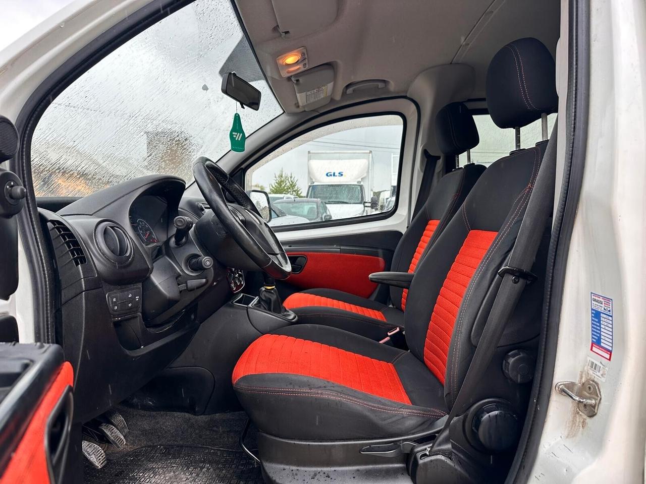 Fiat Qubo 1.3 MJT 75 CV Trekking