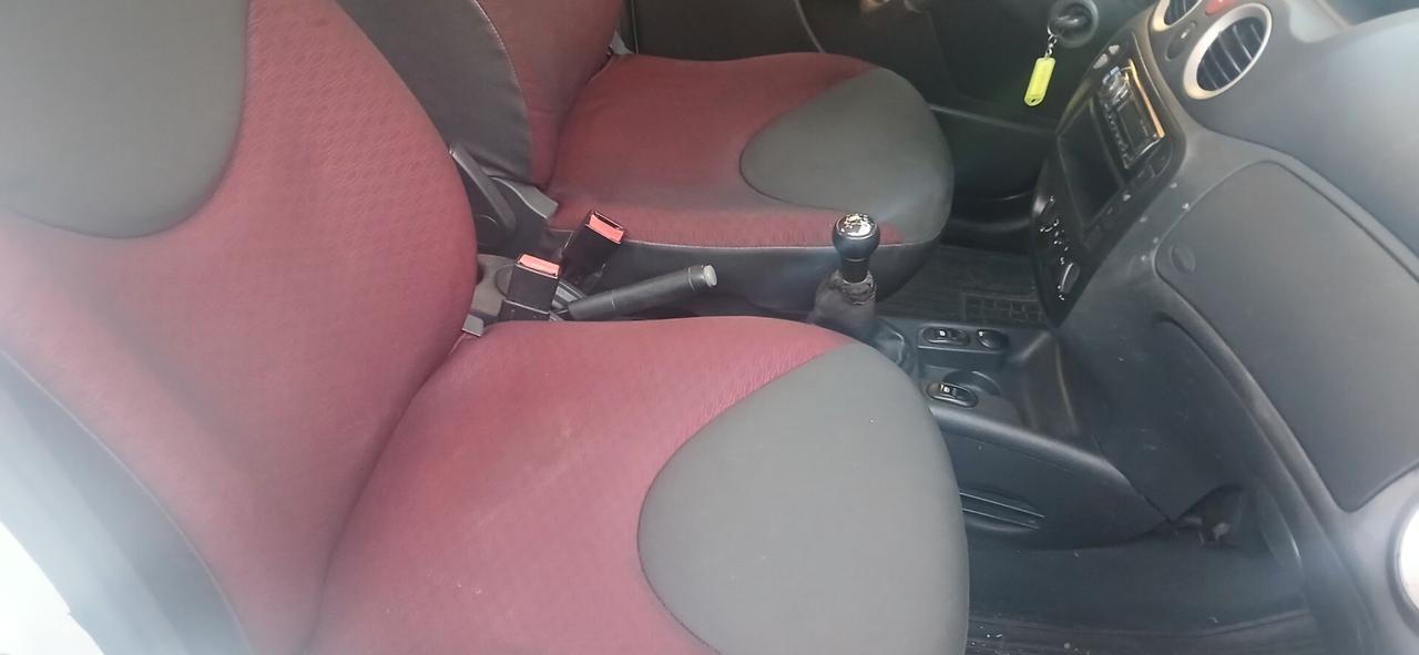 Citroen C3 1.4 HDi autocarro