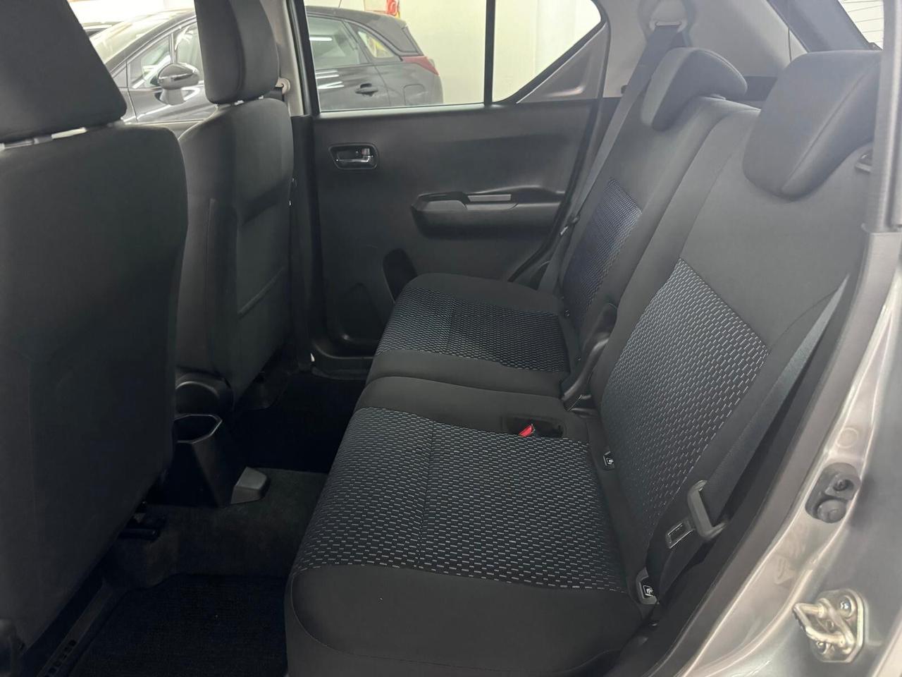 Suzuki Ignis 1.2 Hybrid Top