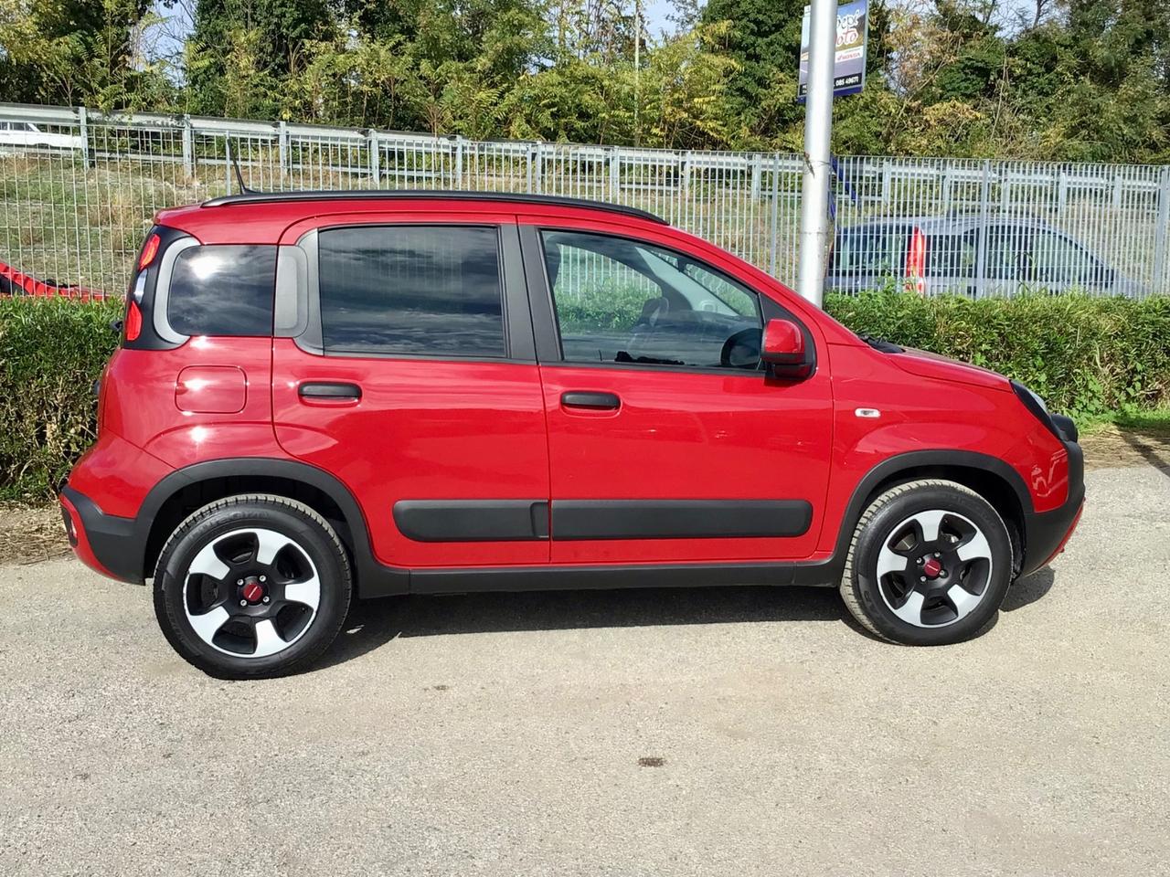 Fiat Panda Cross 1.0 70Cv firefly hybrid 5 Posti