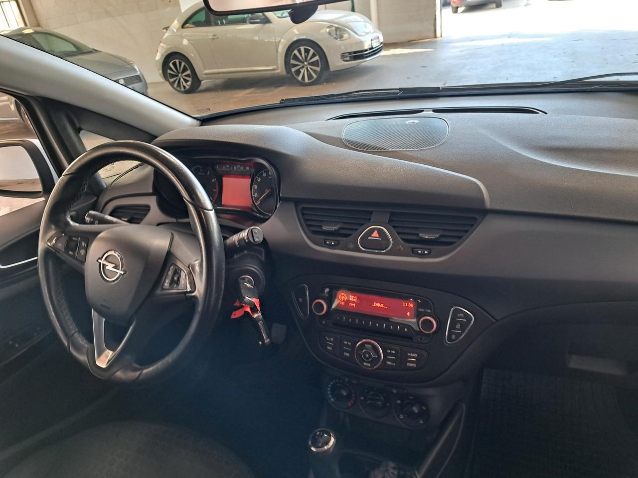 Opel Corsa 1.4 90CV GPL Tech 5 porte Cosmo