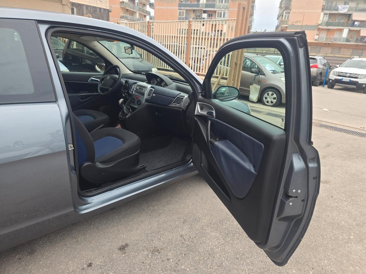 Lancia Ypsilon 1.2 Oro Gpl