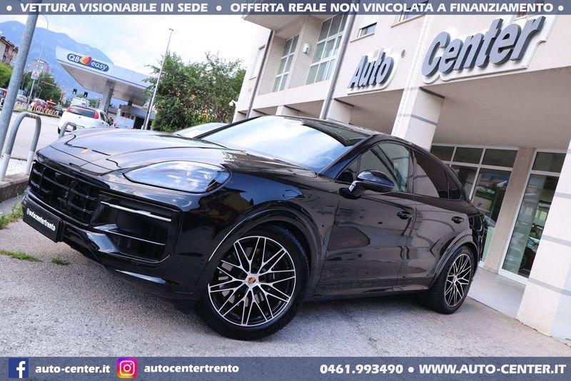 Porsche Cayenne Coupè 3.0 V6 Coupè E-Hybrid Black Edition Sport Design