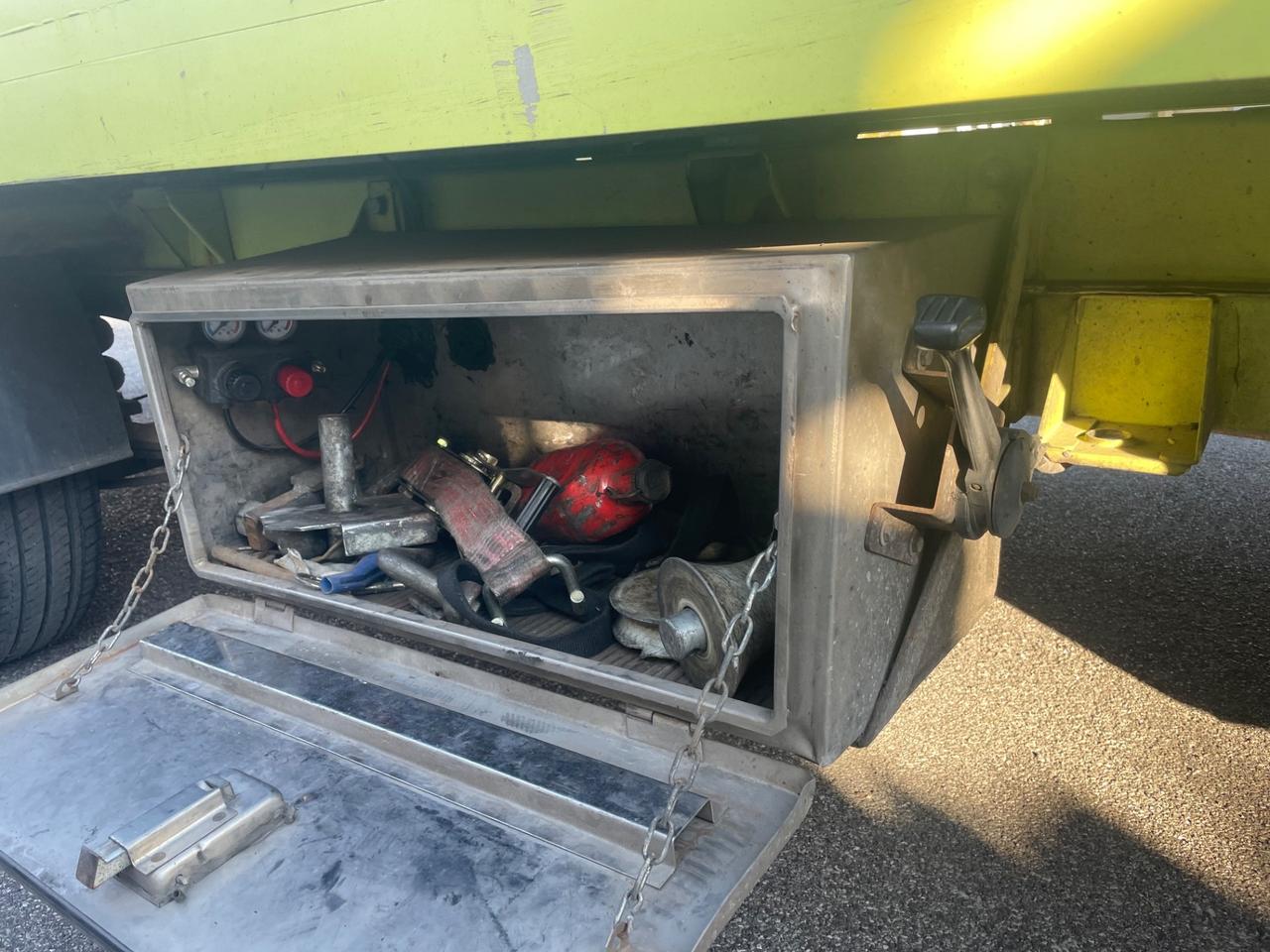 Carro attrezzi soccorso stradale