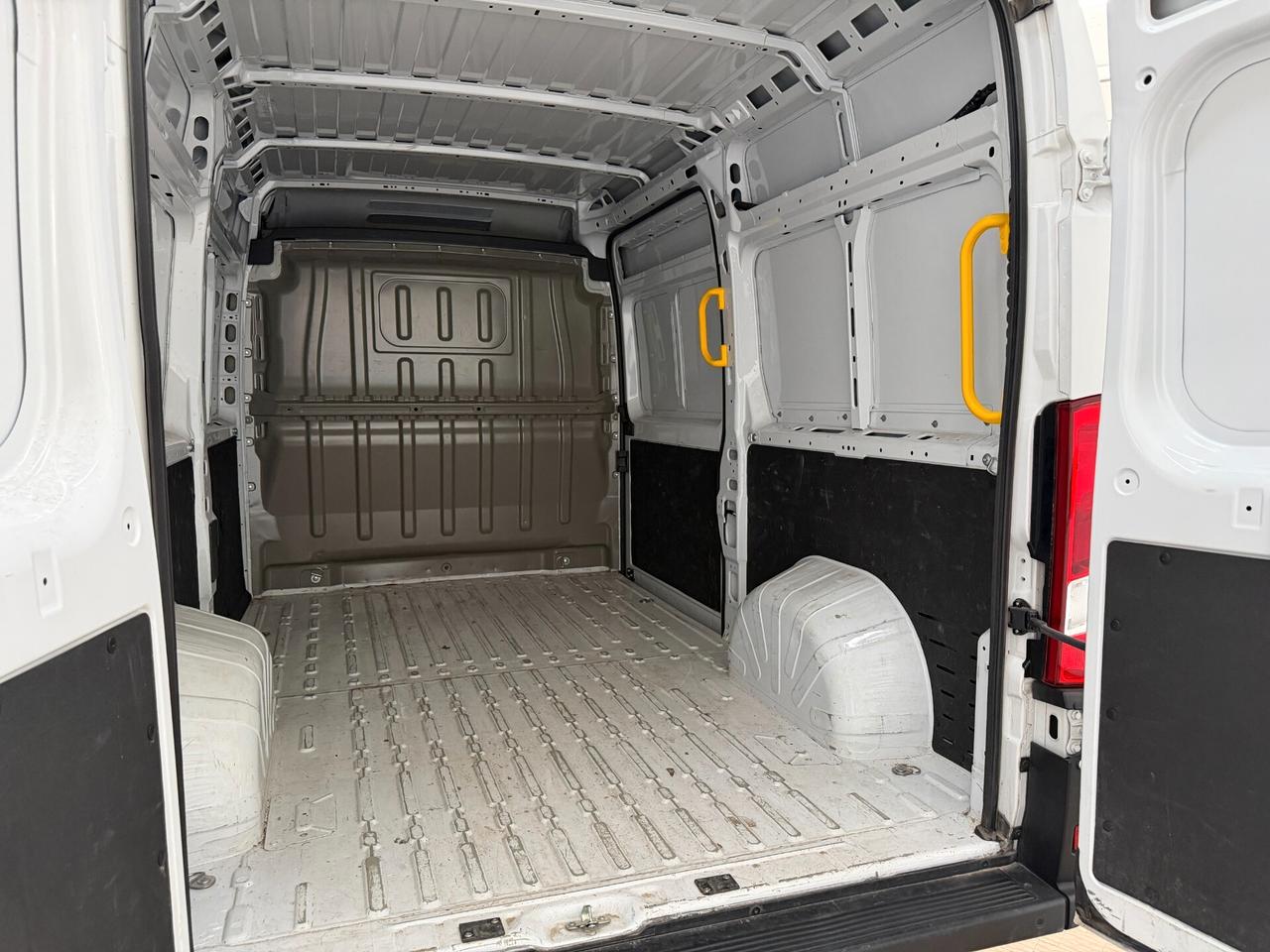 Citroen Jumper 35 2.2 BlueHDi 140 S&S PM-TM Furgone