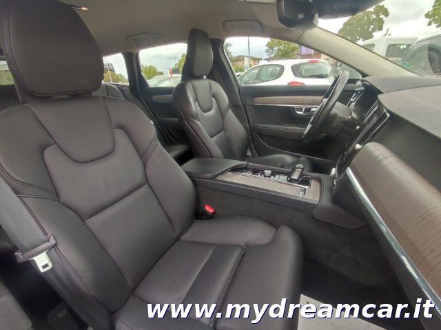 VOLVO V90 Cross Country B4 (d) AWD Geartronic Business Pro