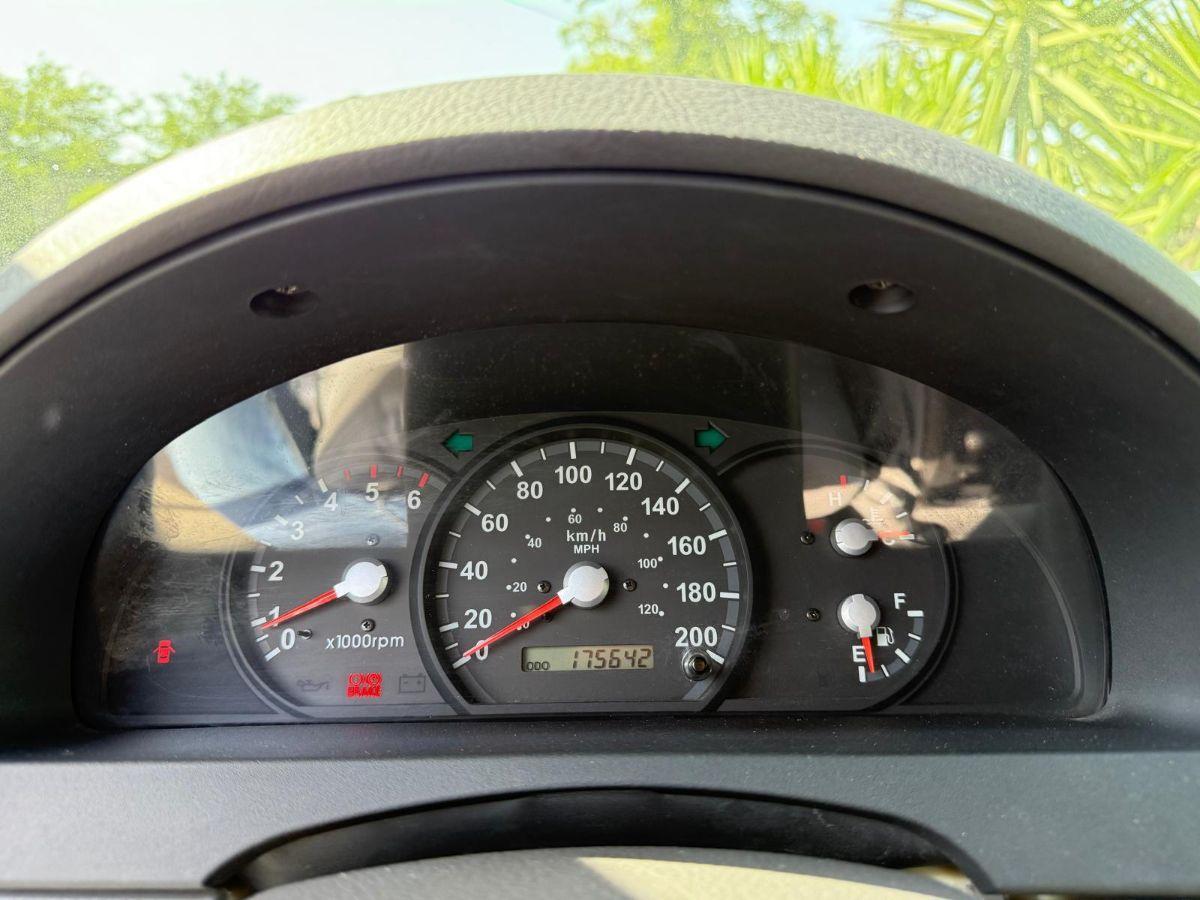 KIA - Sorento - 2.5 16V CRDI 4WD Active