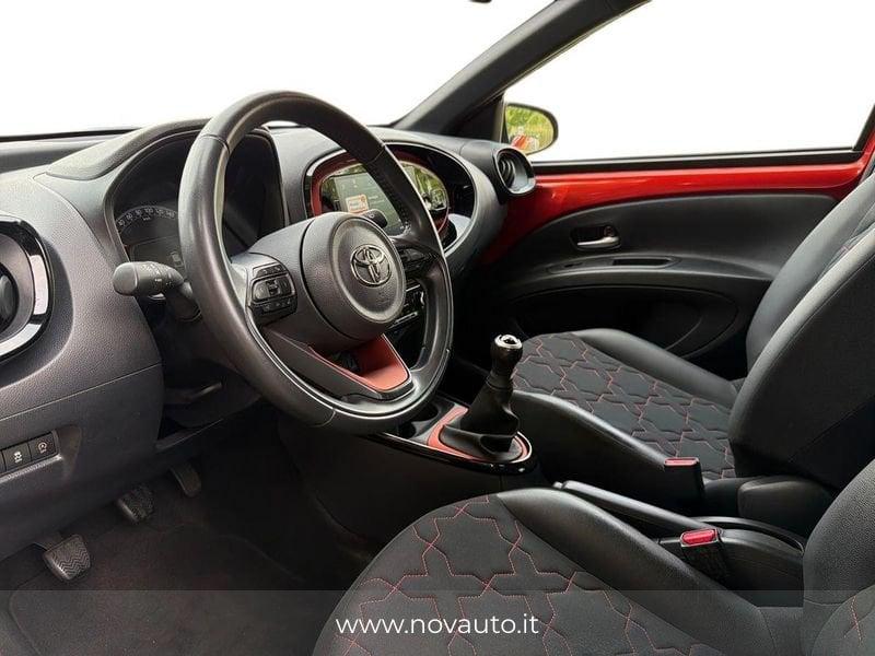 Toyota Aygo X 1.0B (72 CV) Lounge