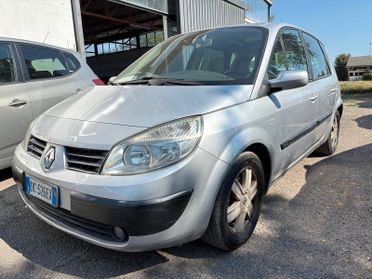 Renault Scenic Scénic 1.9 dCi/130CV Confort