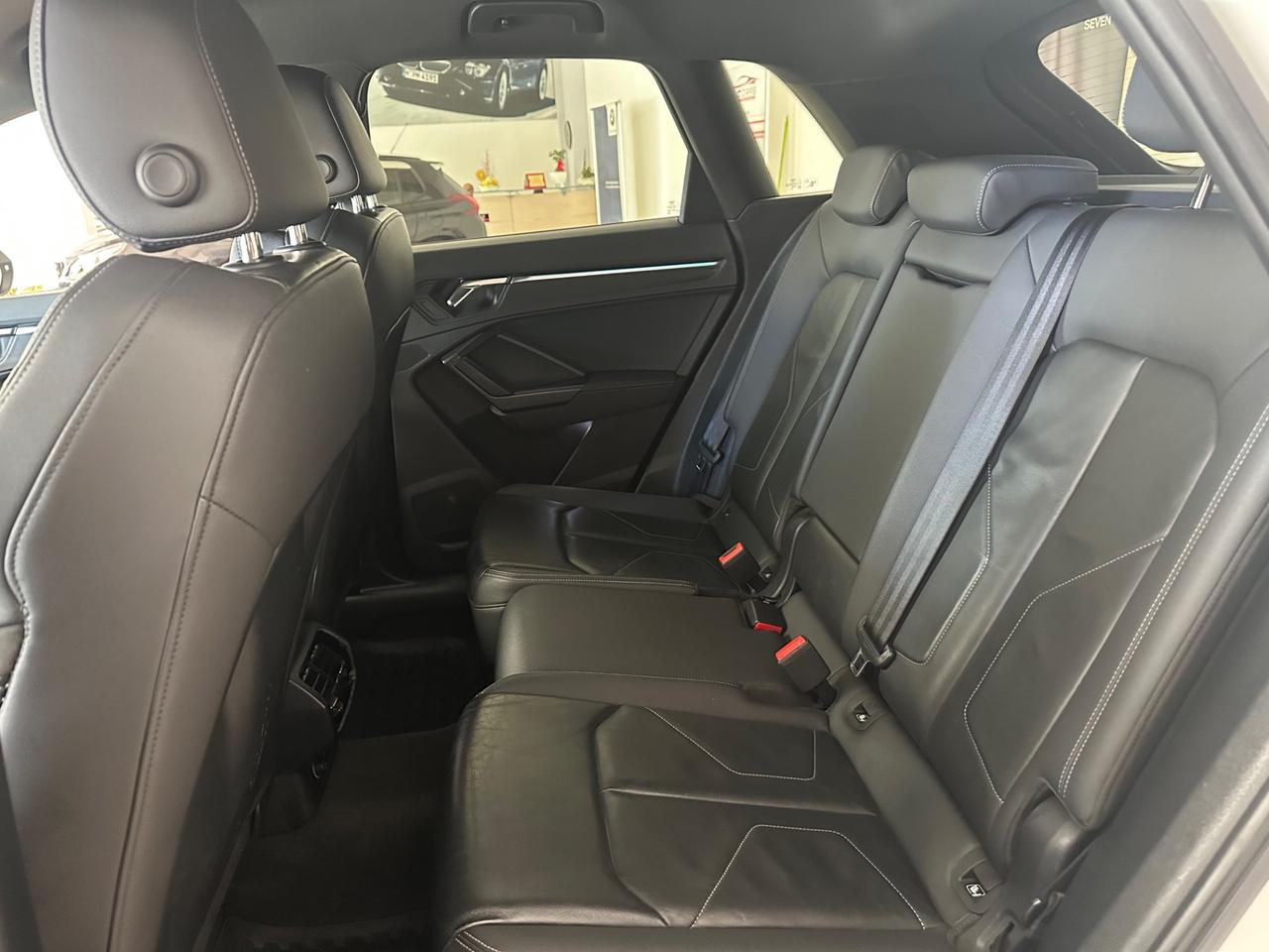 Audi Q3 35 TDI S tronic line edition