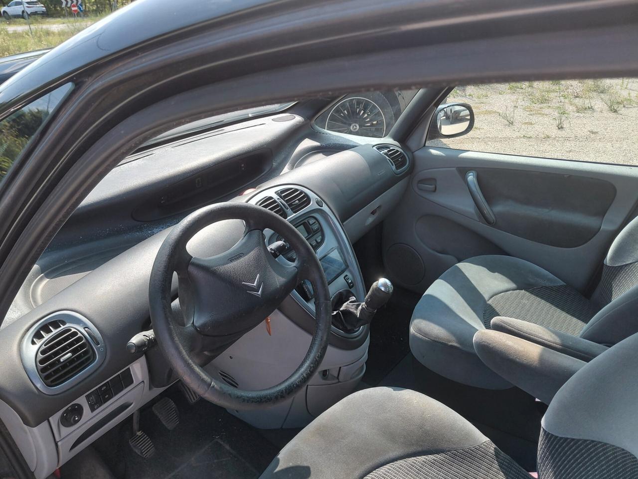 CITROEN XSARA ANNO 2004 BZ 1.6 ADATTA NEOPATENTATI KM 180 MILA