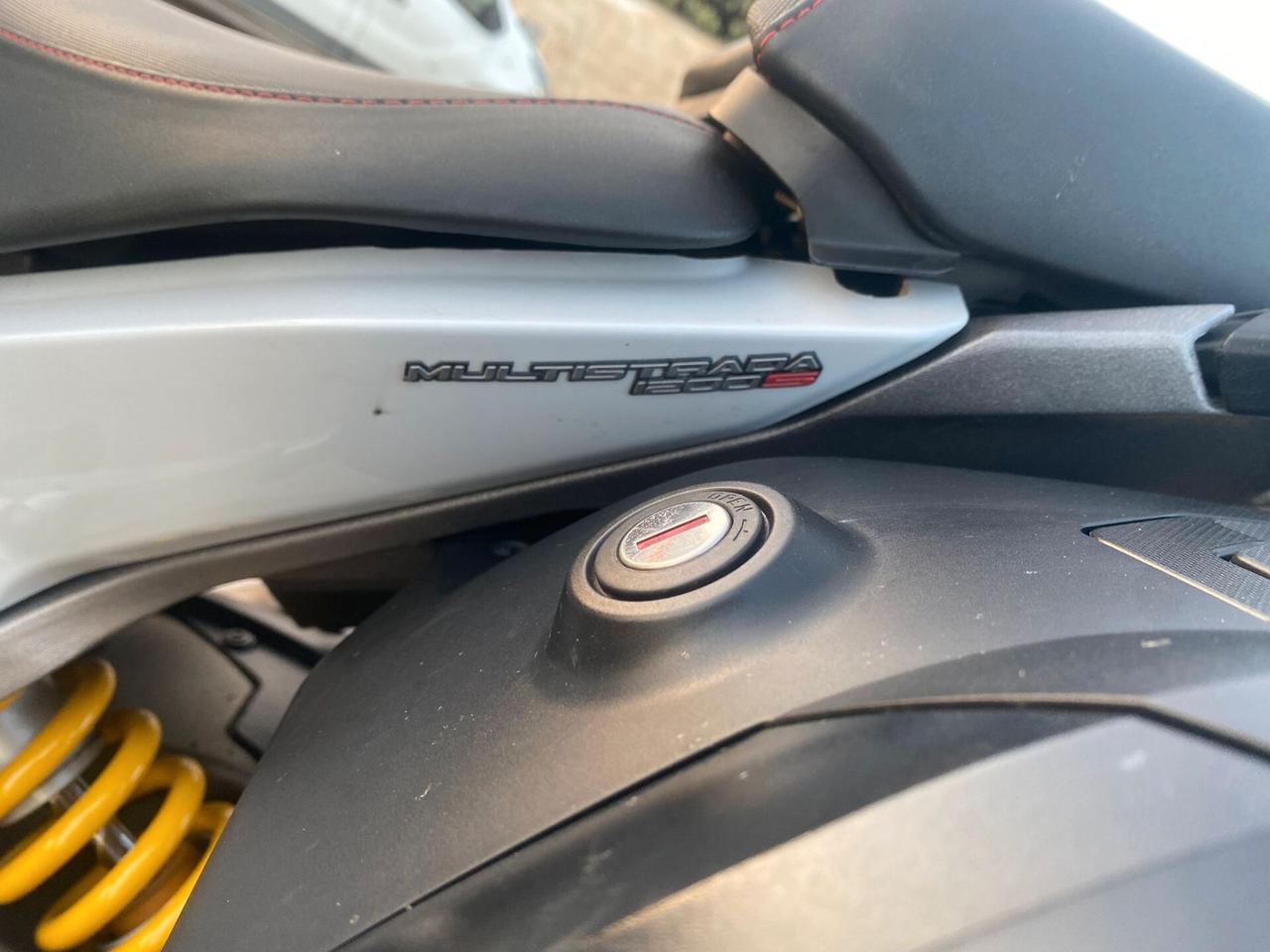 Ducati Multistrada 1200 S (ICEBERG WHITE)