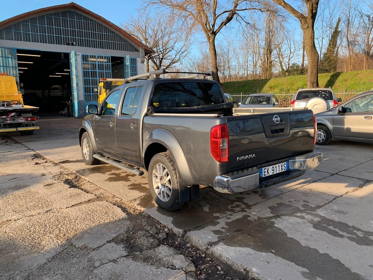 Nissan Navara 3.0 dCi 4 porte Double Cab LE V6