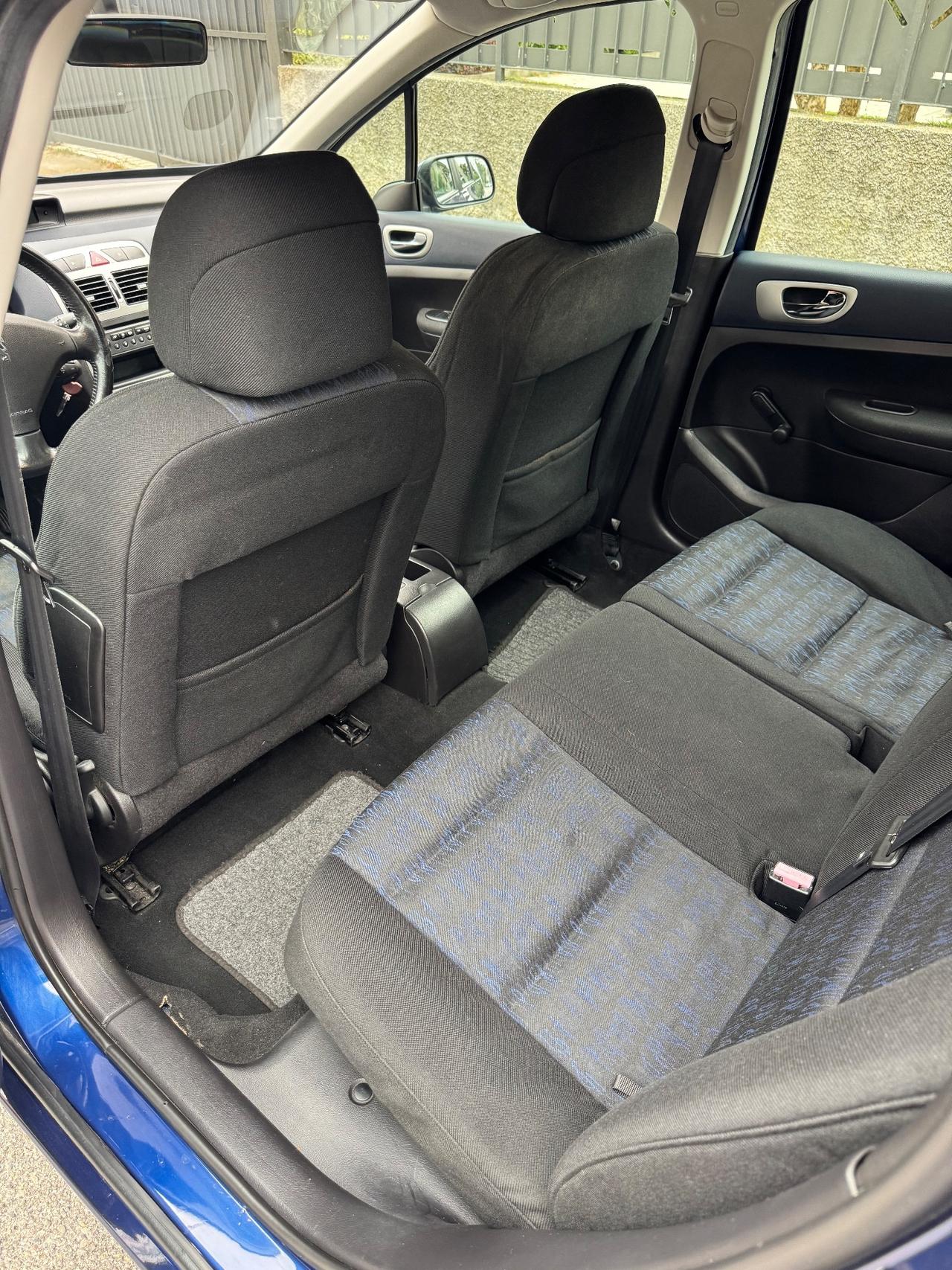 Peugeot 307 2.0 HDi 5p. XT