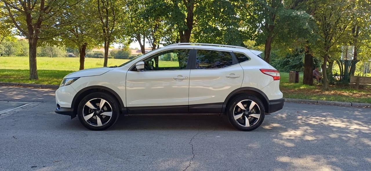 Nissan Qashqai 1.2 DIG-T Tekna