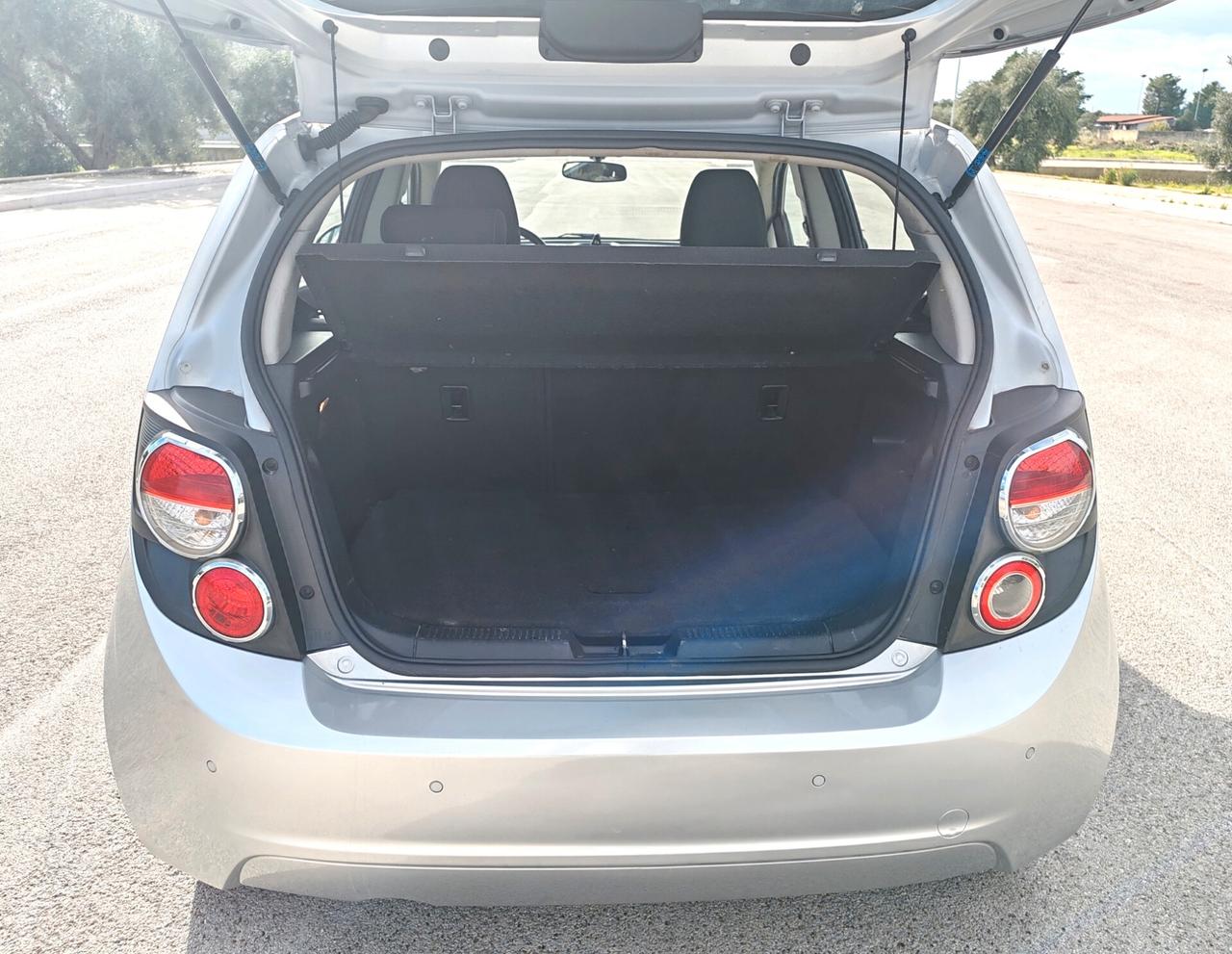 Chevrolet Aveo 1.2 86CV GPL 5 porte LT UNIPROPRIETARIO Neopatentati