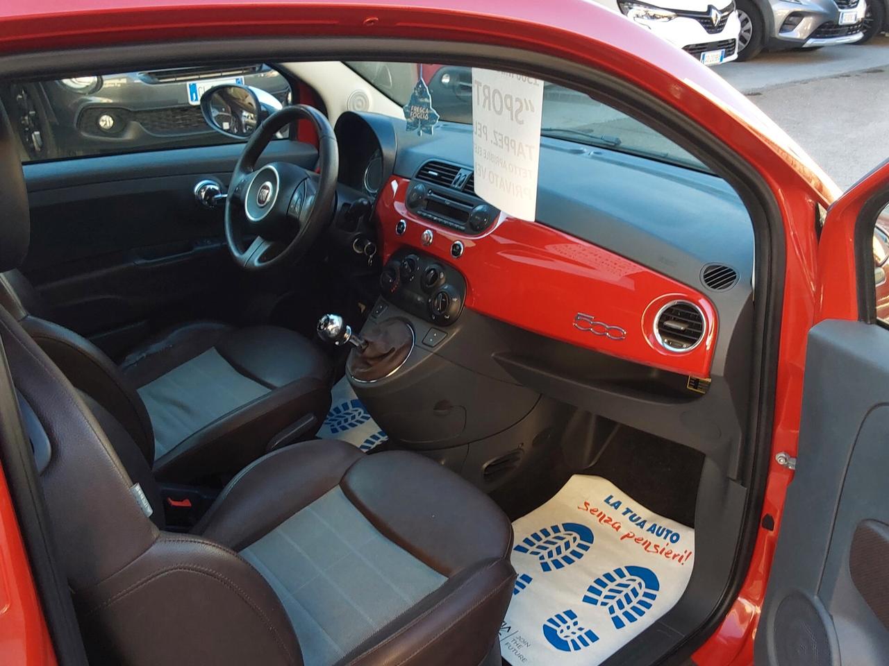 Fiat 500 1.3 M.Jet 75 CV Sport con tetto apribile.