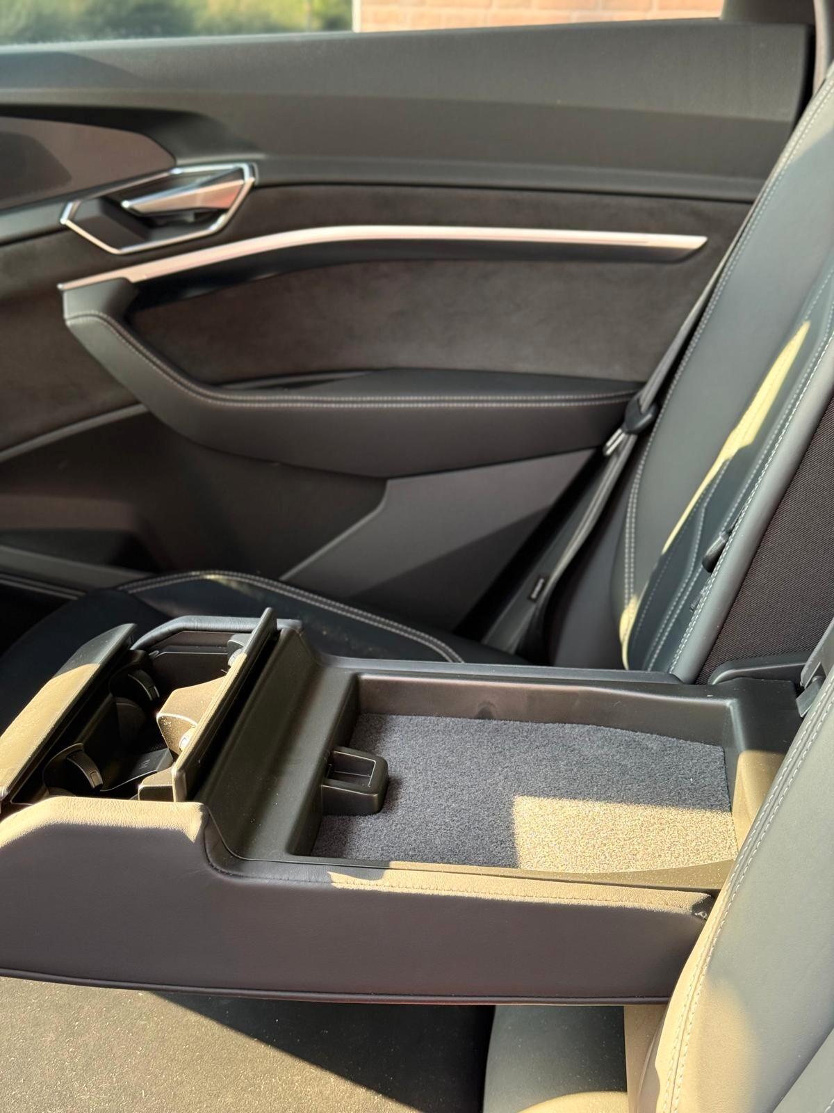 Audi Q8 e-tron 55 quattro S line edition