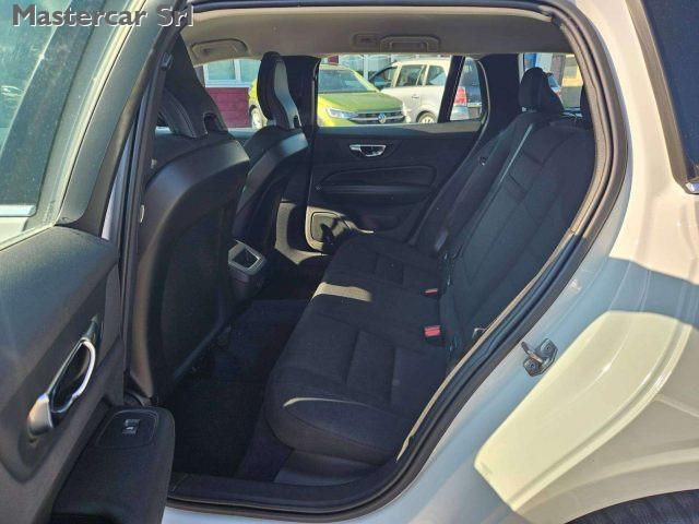 VOLVO V60 V60 2.0 b4 Momentum Business auto - GH785HR
