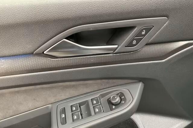 Volkswagen Golf 2.0 TDI GTD 8 DSG BLACK MATRIX TETTO