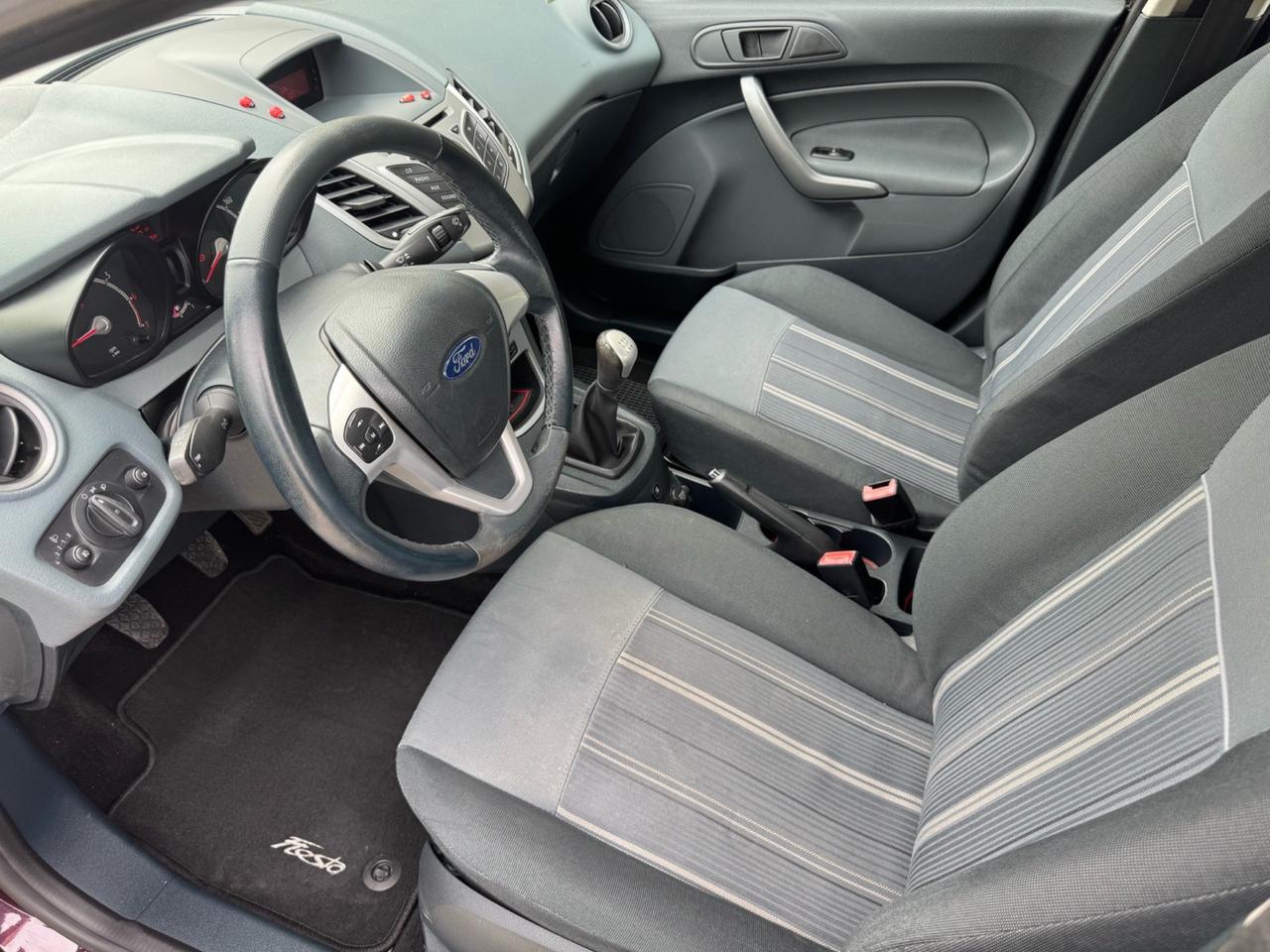 Ford Fiesta 1.4 GPL Titanium - IMPECCABILE