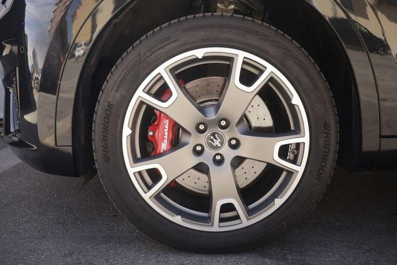Maserati Levante Maserati Levante 3.0 V6 350cv GranLusso Q4 auto 257KW ANNO 2021