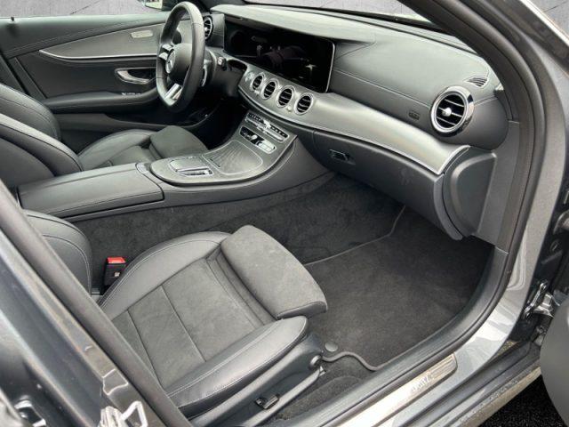 MERCEDES-BENZ E 220 d Auto Premium