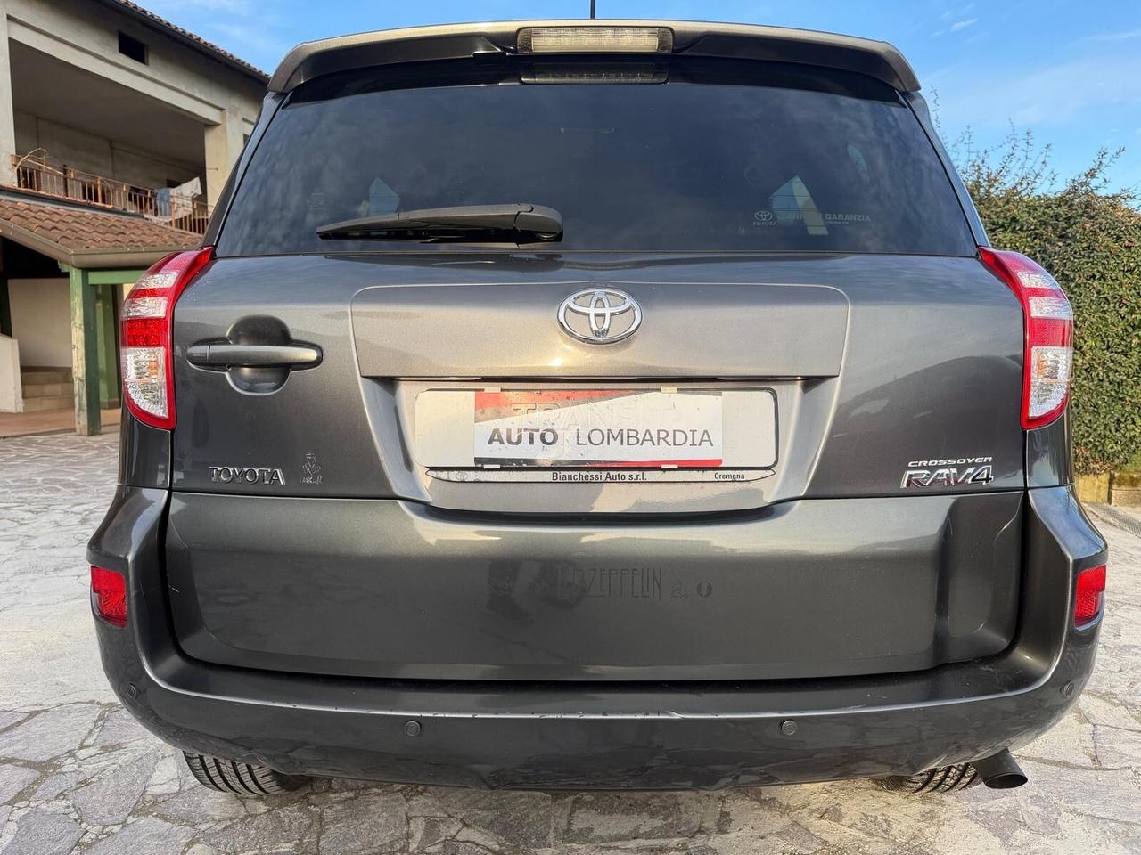 Toyota RAV4 2.2 D-4D 150 CV DPF Luxury