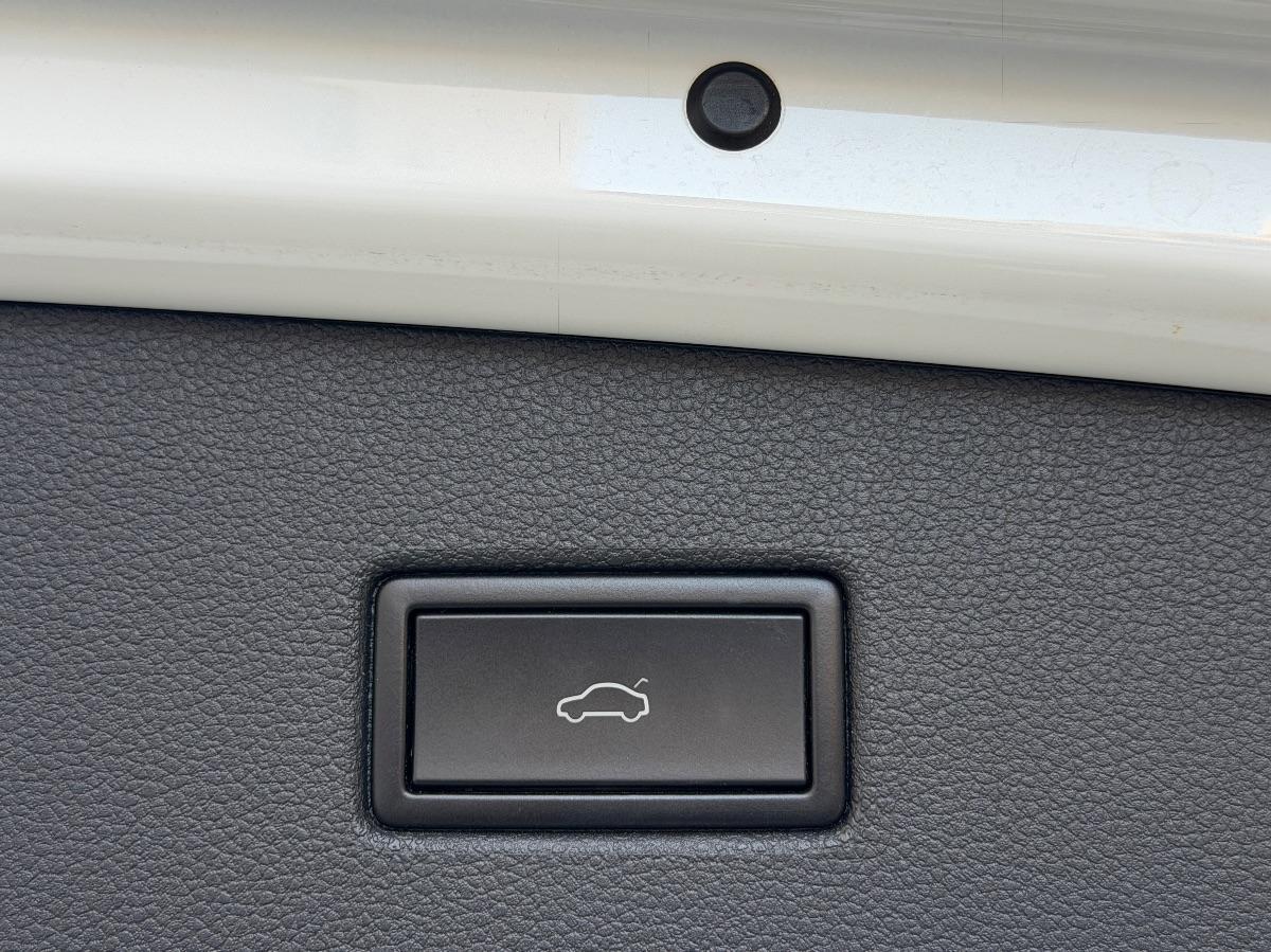 Volkswagen Tiguan R-Line 2.0 TDI 150CV