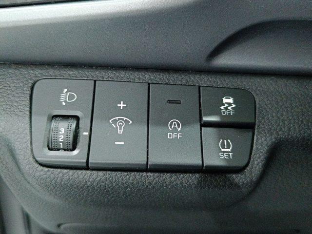 KIA Stonic 1.0 T-GDi 100 CV MHEV MT Black Edition