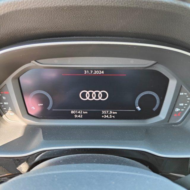 AUDI Q3 35 TDI S tronic Business