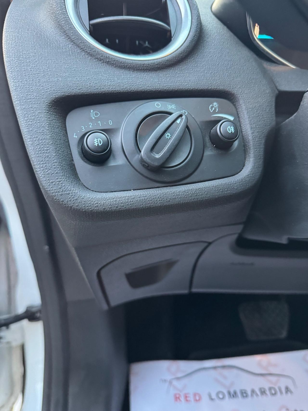 Ford Fiesta 1.0 EcoBoost 100CV 5 porte Powershift Titanium