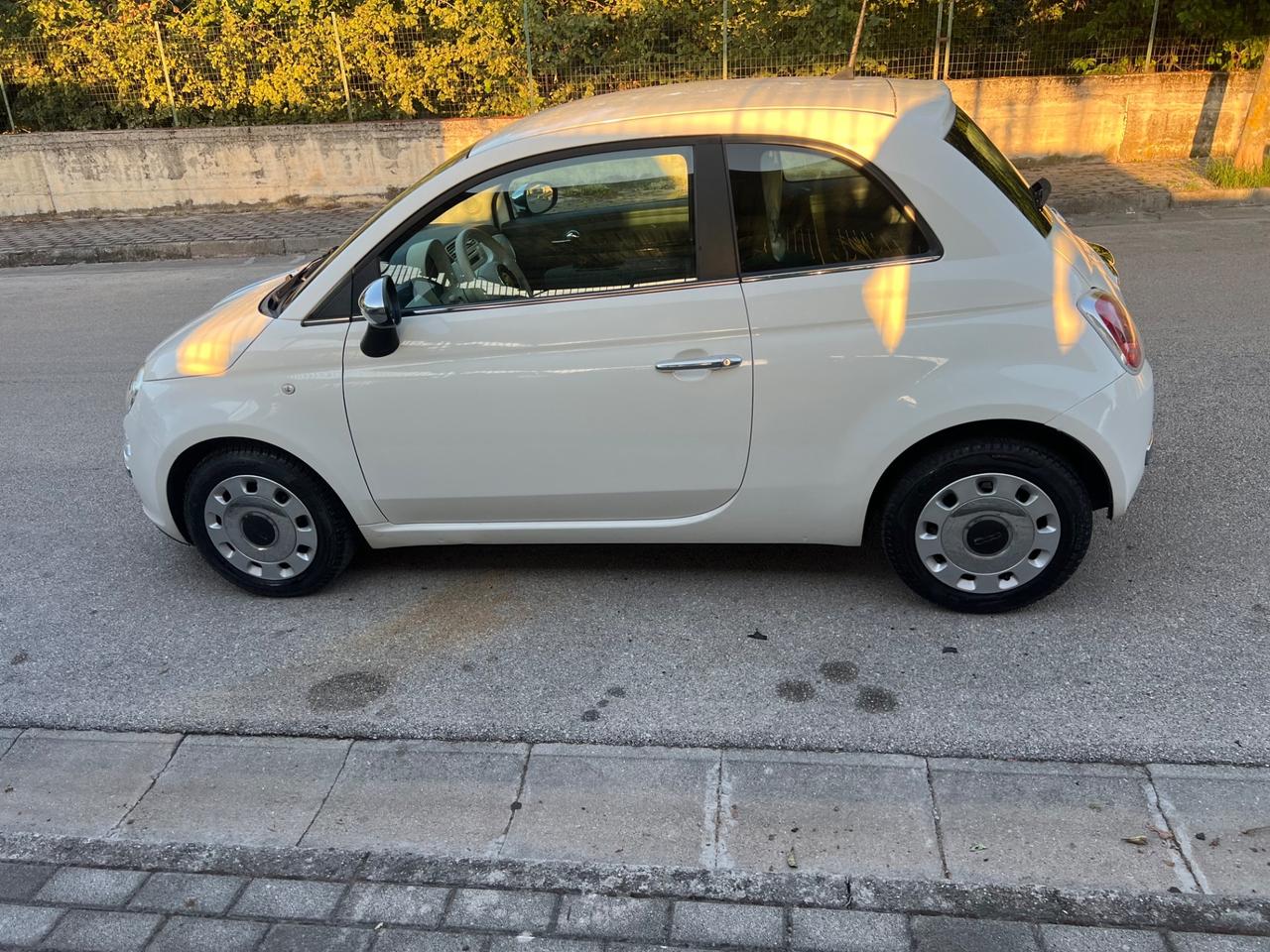 Fiat 500 1.2 benzina 69cv Lounge 2014