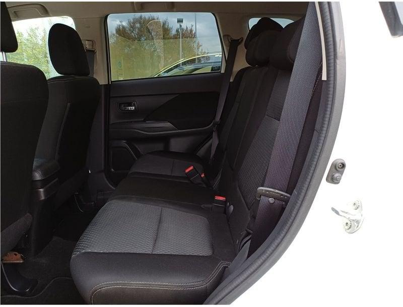 Mitsubishi Outlander 2.0 4WD GPL CVT Intense 1°PROP-KM CERTIFICATI