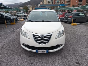 Lancia Ypsilon 1.2 69 CV 5 porte Platinum