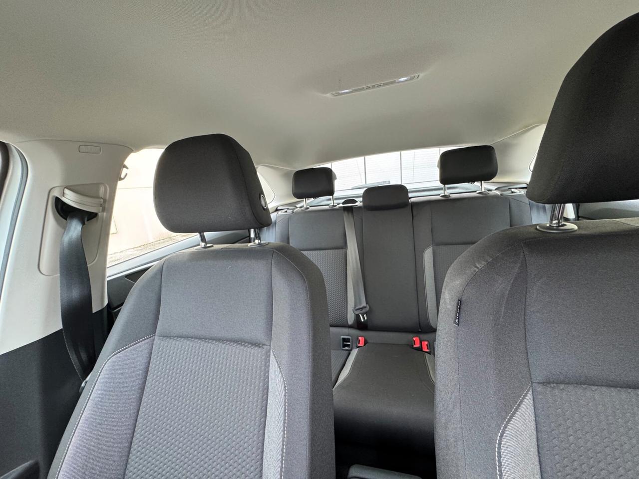 Volkswagen Taigo 1.0 TSI 95 CV Life Neopatentati Finanziabile anticipo zero