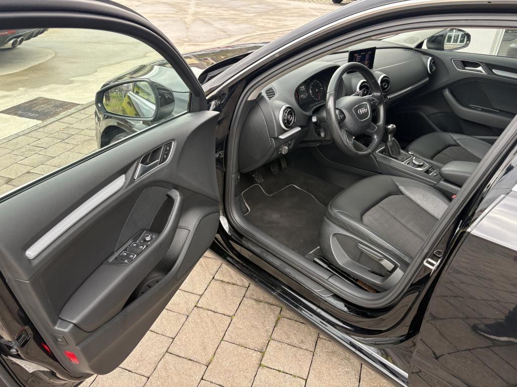 Audi A3 Sportback 2.0 TDI 150cv Ambiente