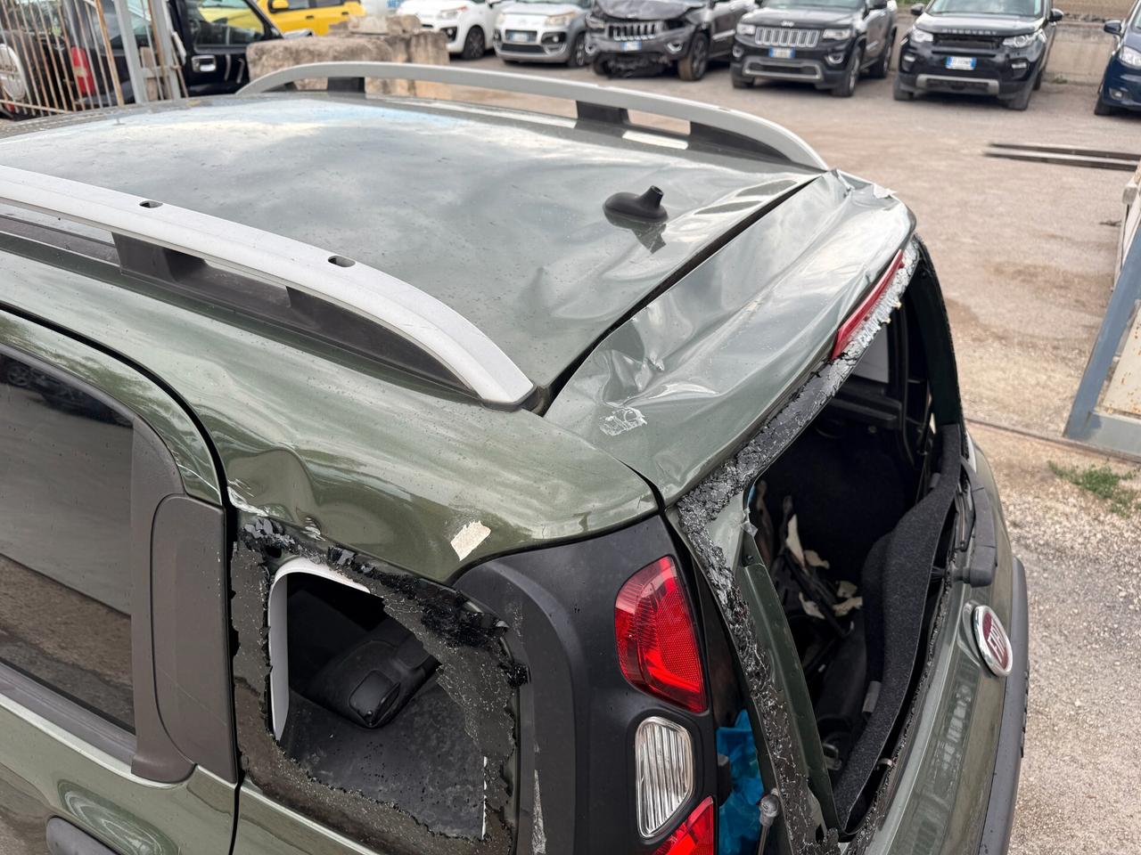 FIAT PANDA CROSS 4X4 12/2020 900 BENZINA 85CV