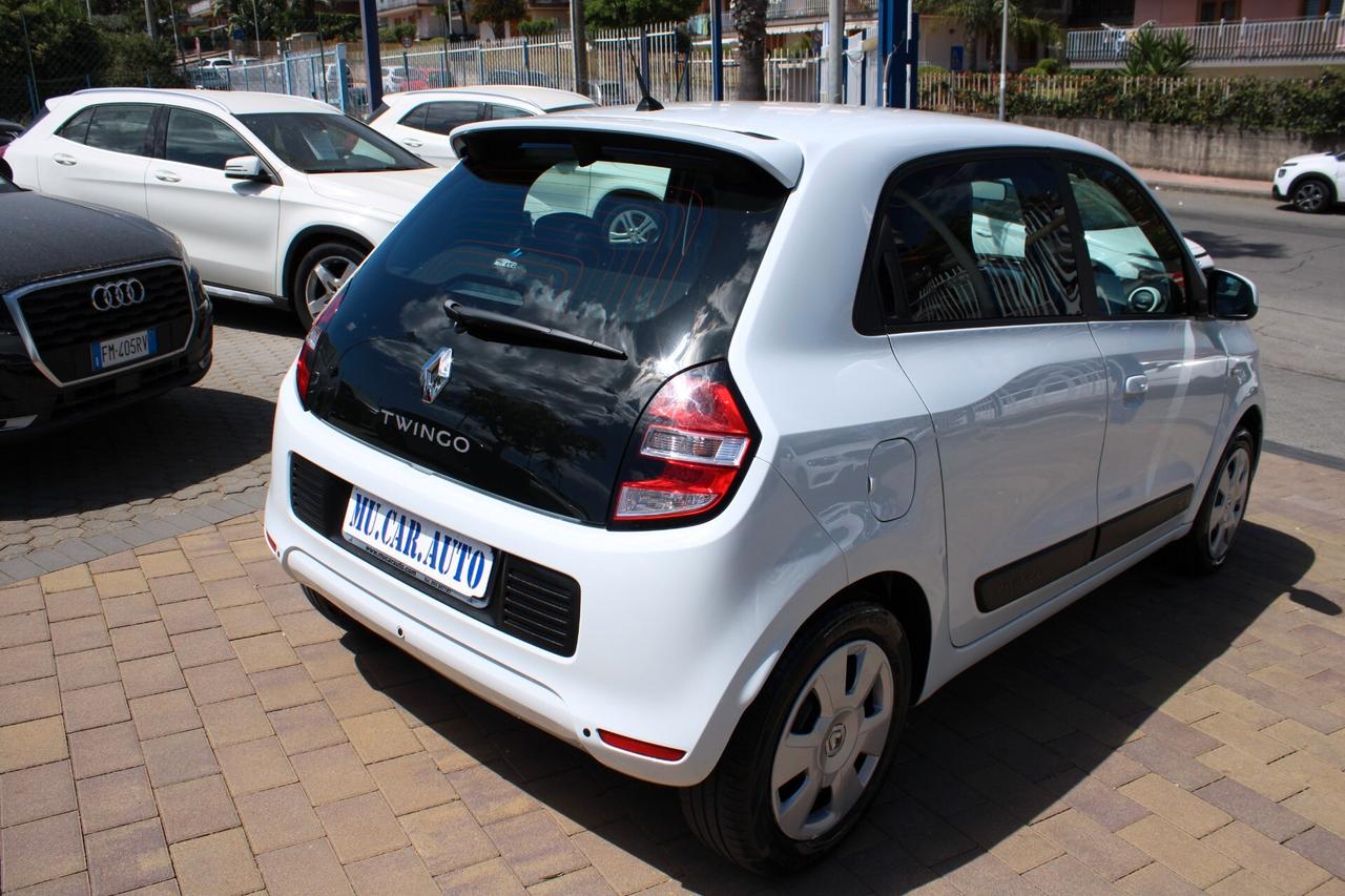 Renault Twingo SCe Lovely
