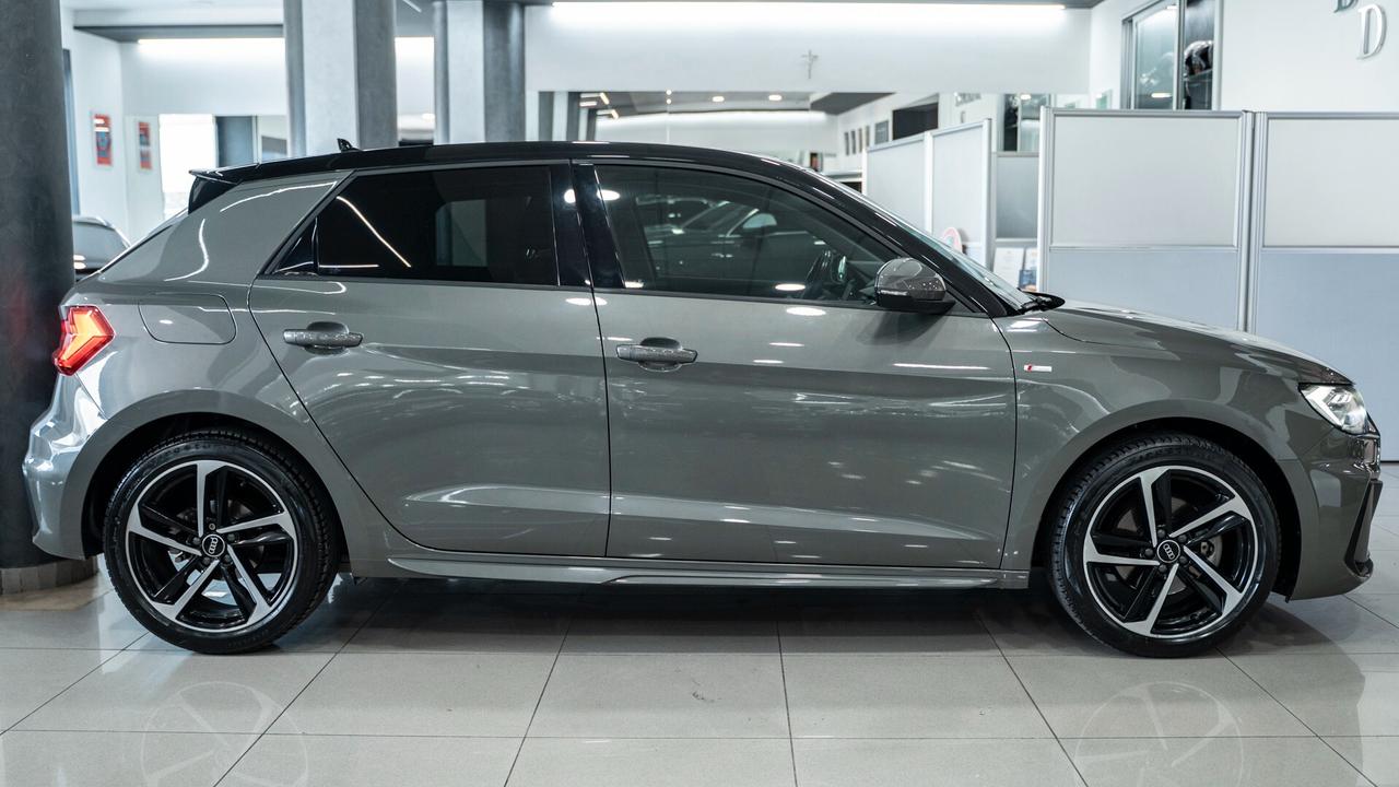Audi A1 SPB 30 1.0 TFSI S LINE EDITION TRONIC XENO FULL OPTIONAL