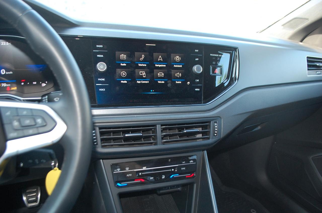 Volkswagen Polo 1.0 tsi R-Line 95CV Uff Italy Led USB Clima Radar