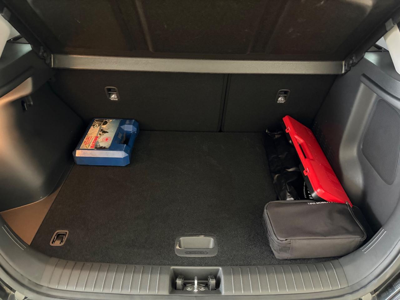 Hyundai Kona 1.0 T-GDI Hybrid 6500 km !!!!!!