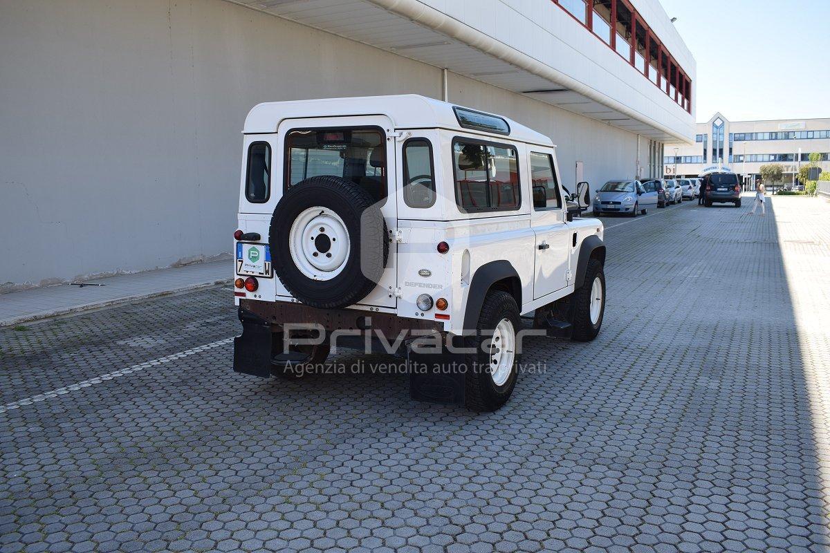 LAND ROVER Defender 90 2.2 TD4 Station Wagon N1