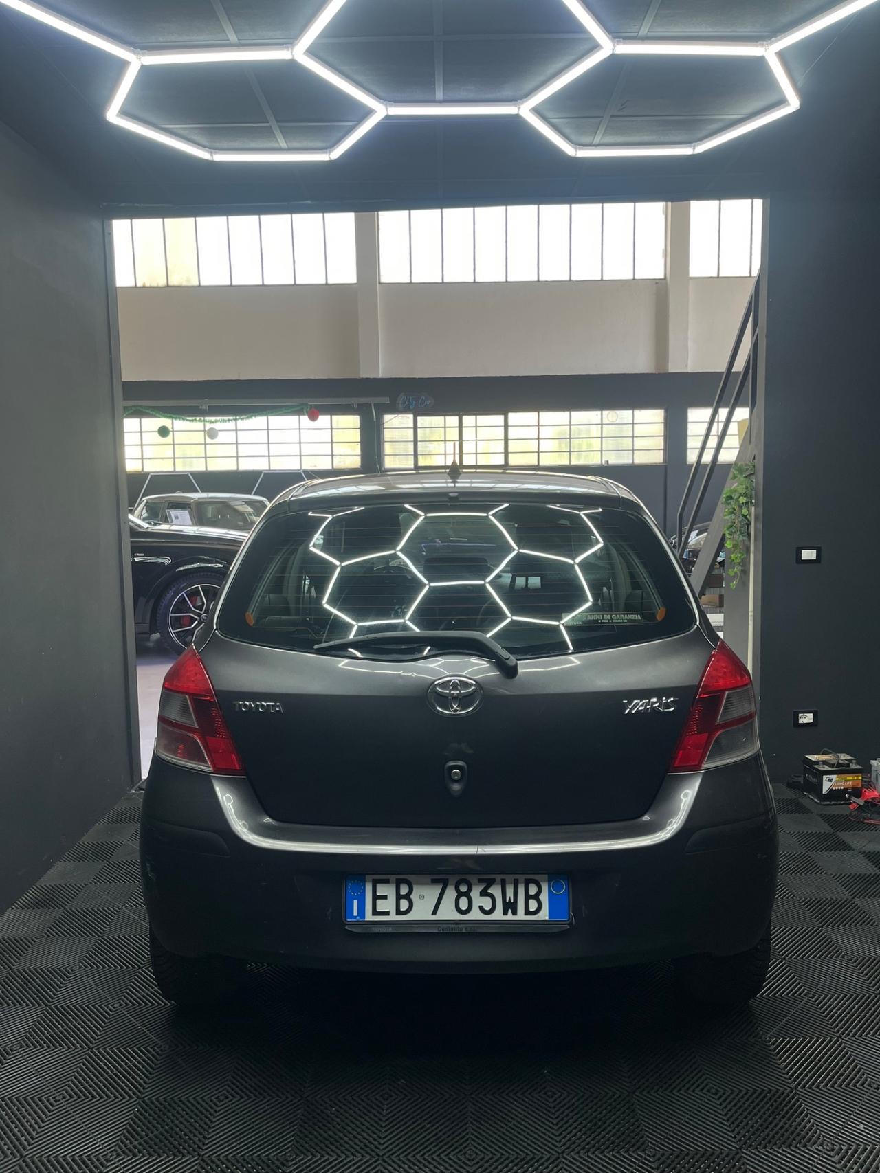 Toyota Yaris 1.0 Benzina 5 porte – Ottimo stato