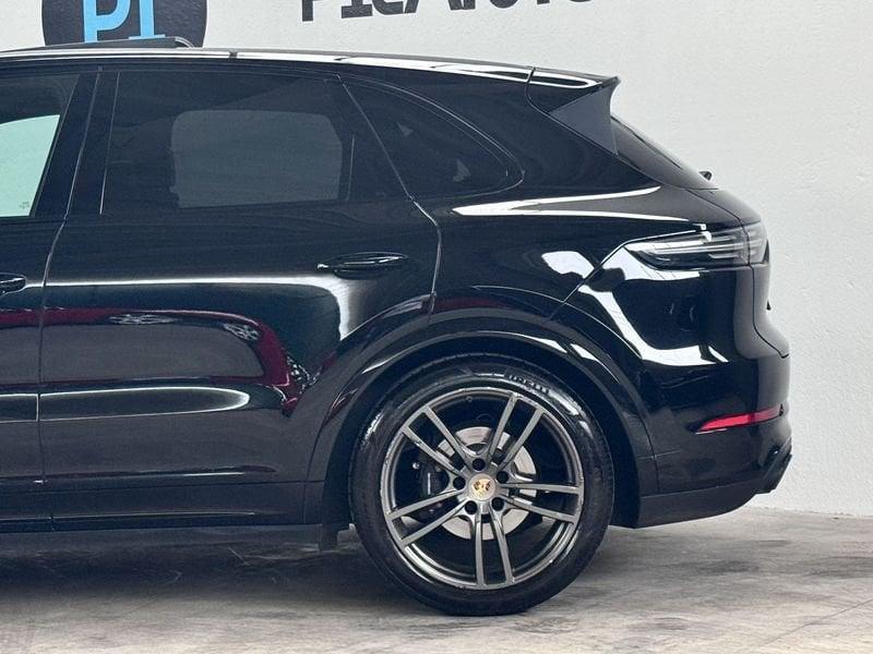 Porsche Cayenne 3.0 V6