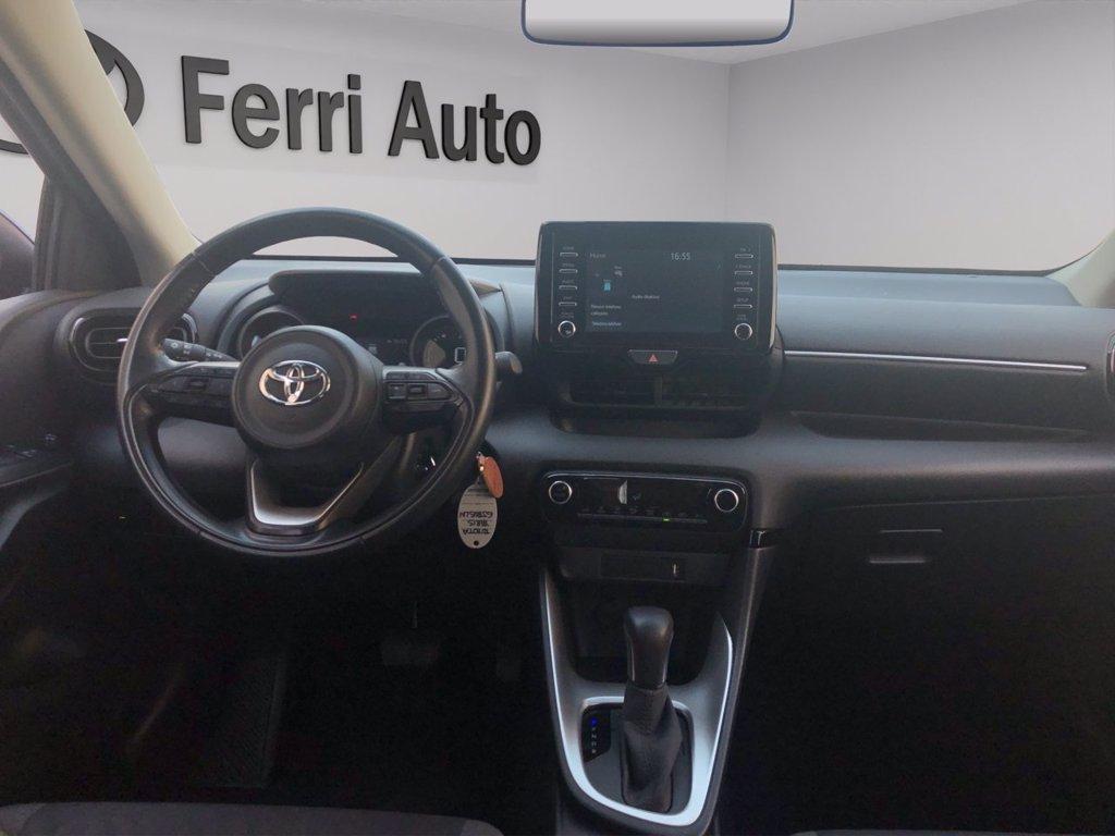 TOYOTA Yaris 1.5h trend del 2022