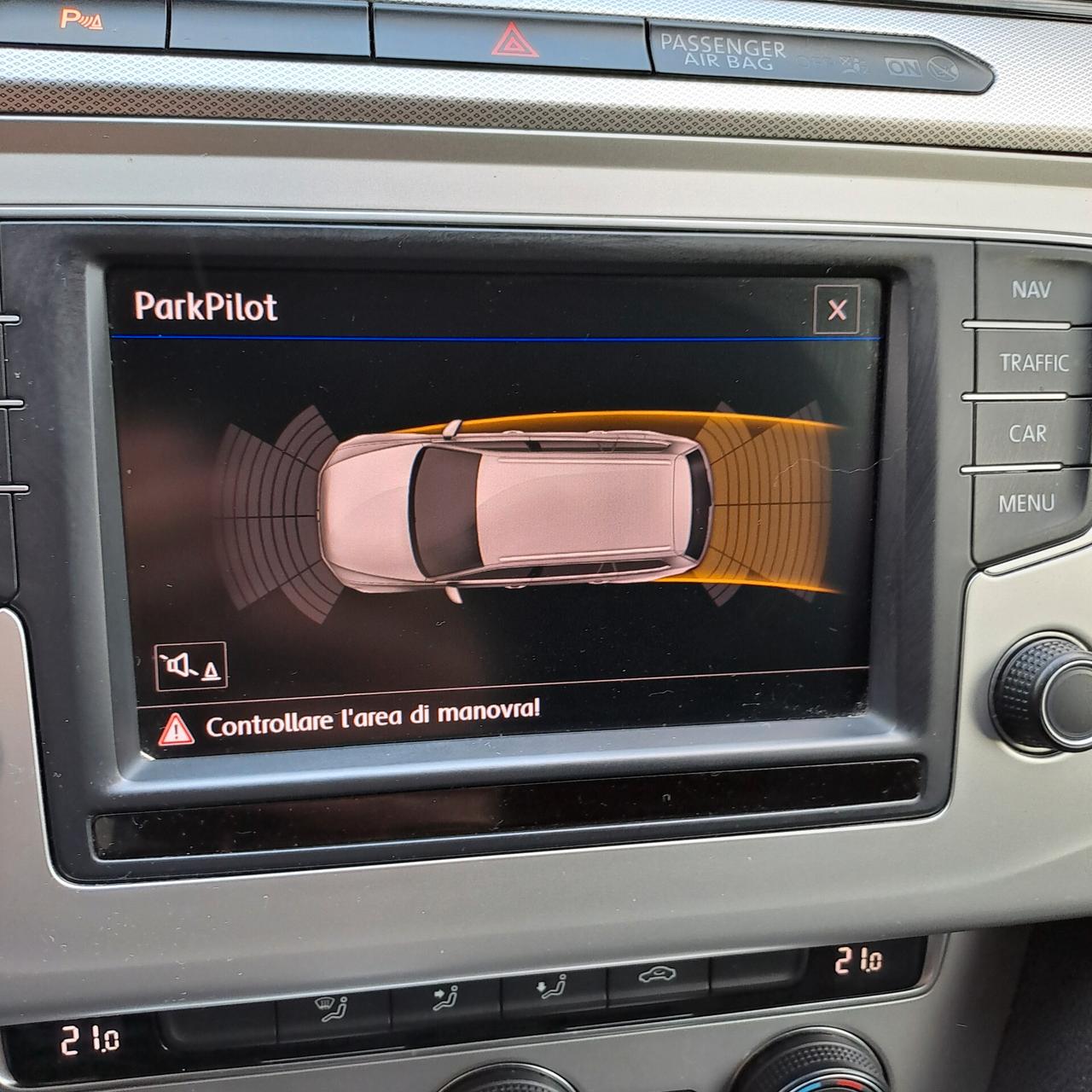 VW PASSAT 2.0TDI UNICO PROPRIETARIO - TENUTA BENE